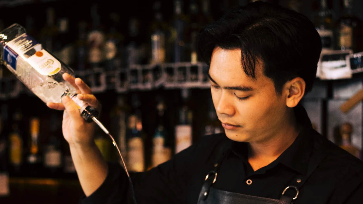 angel shot, bar safety, Benji Spears, TikTok, viral video, bartending, Ask for Angela, code words, safety tip, bystander intervention