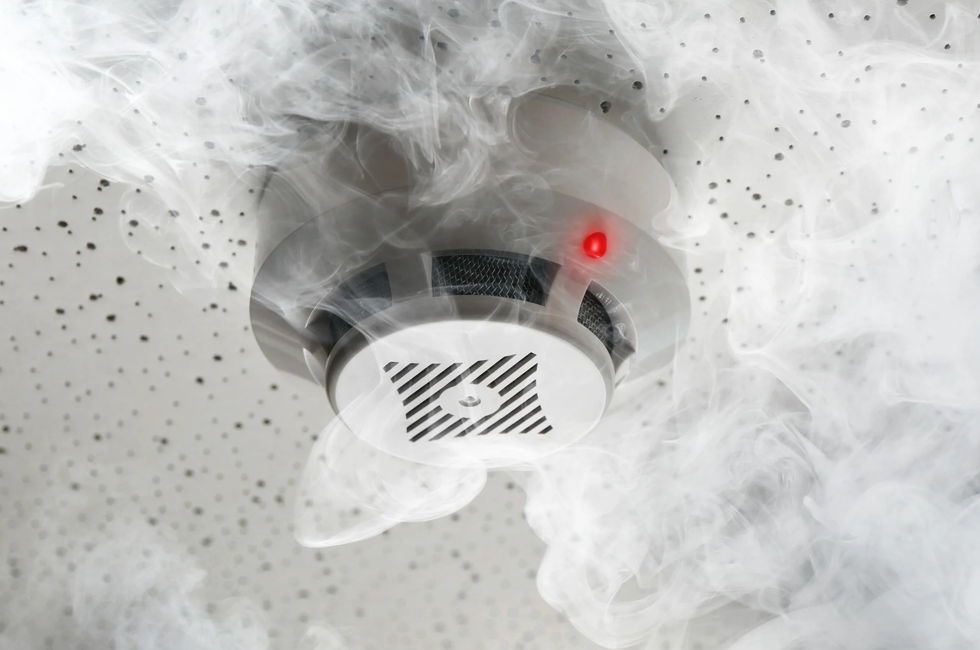 Brandon Dahl, toddler saves family, house fire, COVID symptoms, loss of smell, hero toddler, Alvord Texas fire, fire safety, Momma hot