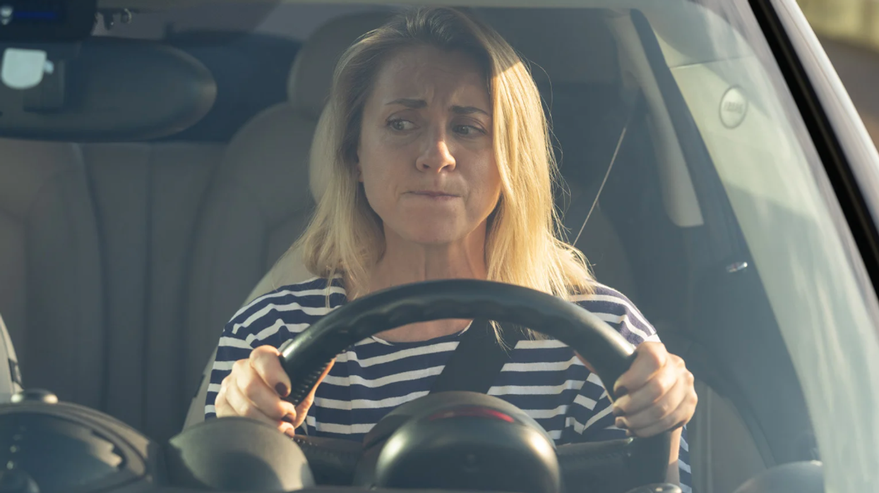 car handle, car ceiling grip, viral tweet, oh shit bar, twitter mystery solved, car interior parts, tiktok viral moment, passenger handle, funny mom moments, driving humor