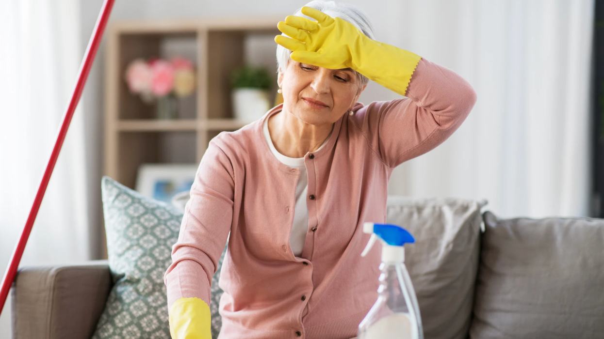 cleaning hacks, life hacks, TikTok, kitchen tips, plastic containers, sustainability, zero waste, home hacks