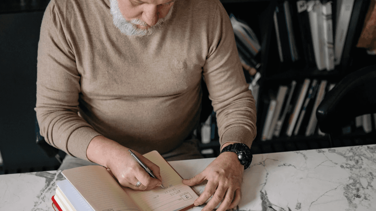 clive wearing, amnesia, memory loss, deborah wearing, herpesviral encephalitis, musicology, anterograde amnesia, neurology, diary of note, viral stories