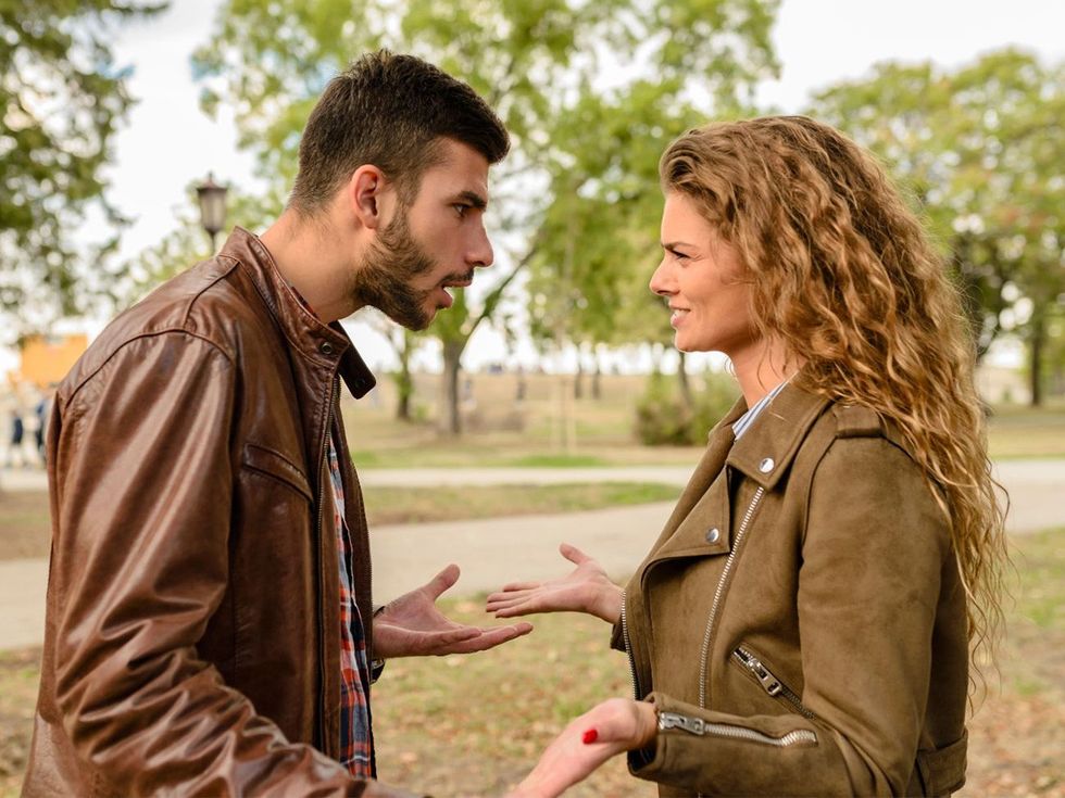 couples, fight, argue, conflict, healthy, relationship, frequency