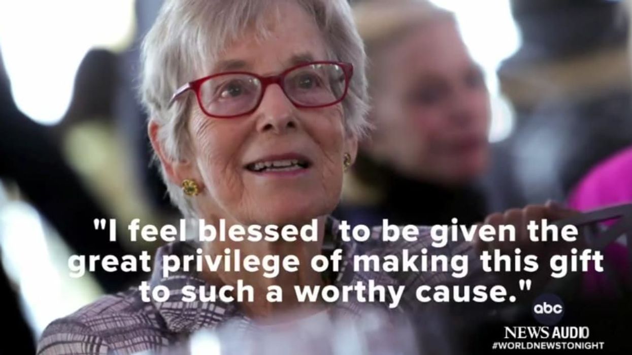 Former professor donates $1 billion to make college free for all students