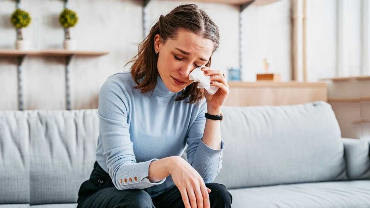 Woman who lost sister asks professor for an extension, his response is a lesson in empathy