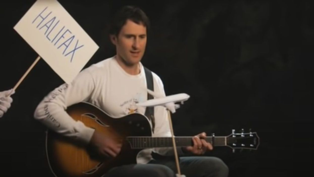 How a musician tanked United Airlines stock after it refused to pay for his broken guitar