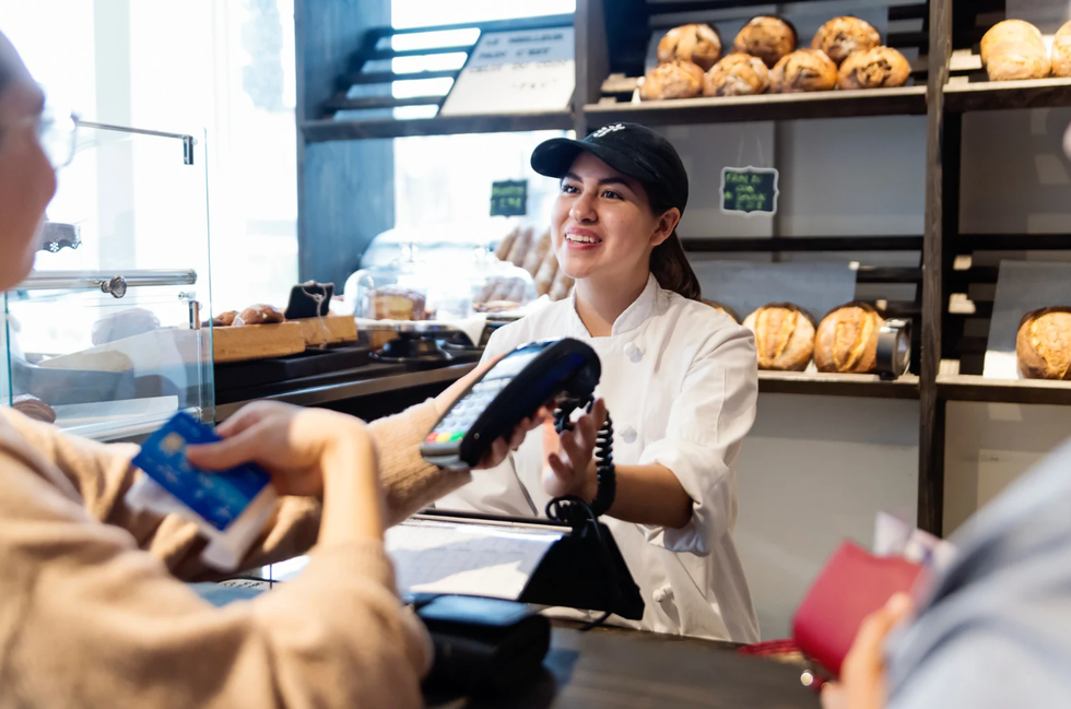 customer service, flirting, men, women