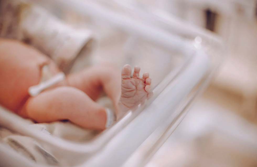 dad, newborn, birth, emergency C-section, viral video, TikTok, Rosalie Marie, hospital, parenting, relationship