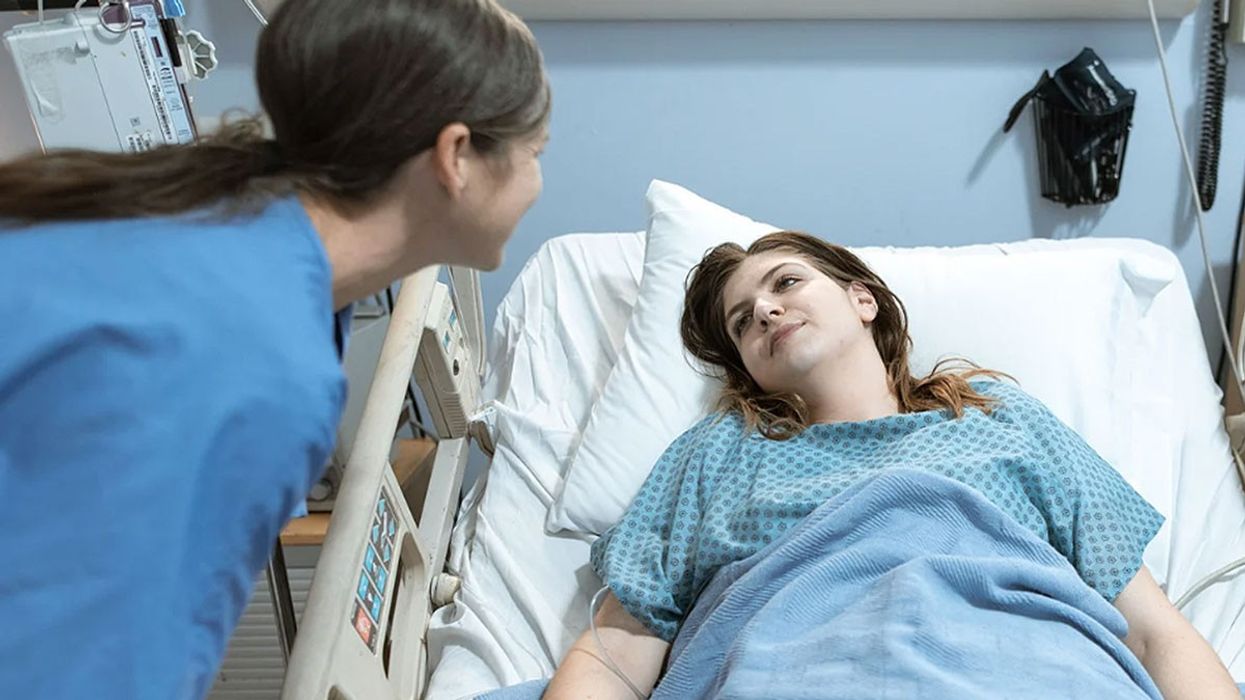 deathbed regrets, hospice nurse, end-of-life, dying wishes, final words, Julie McFadden, peaceful death, life lessons, live fully, death awareness, mortality reflection