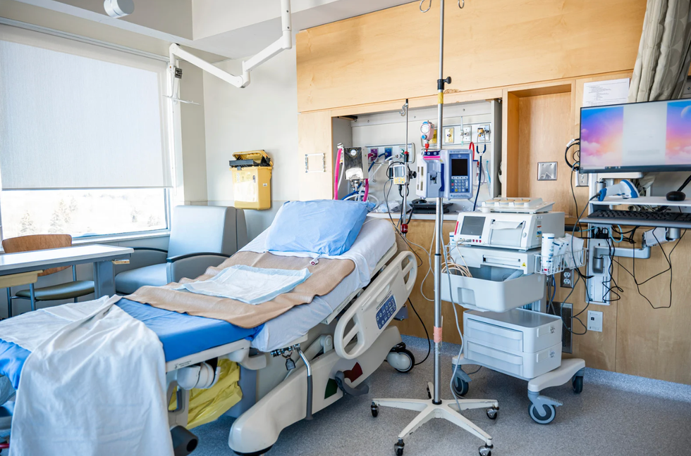 future predictions, 2075, barbaric habits, Reddit AskReddit, societal change, medical advancements, factory farming, child influencers, future tech, cultural shifts