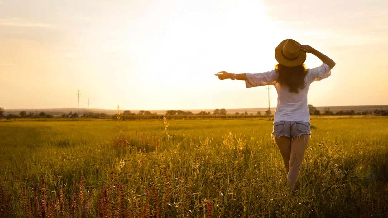 happiness, single life, child-free, women's health, marriage, relationships, behavioral science, psychology, sociology