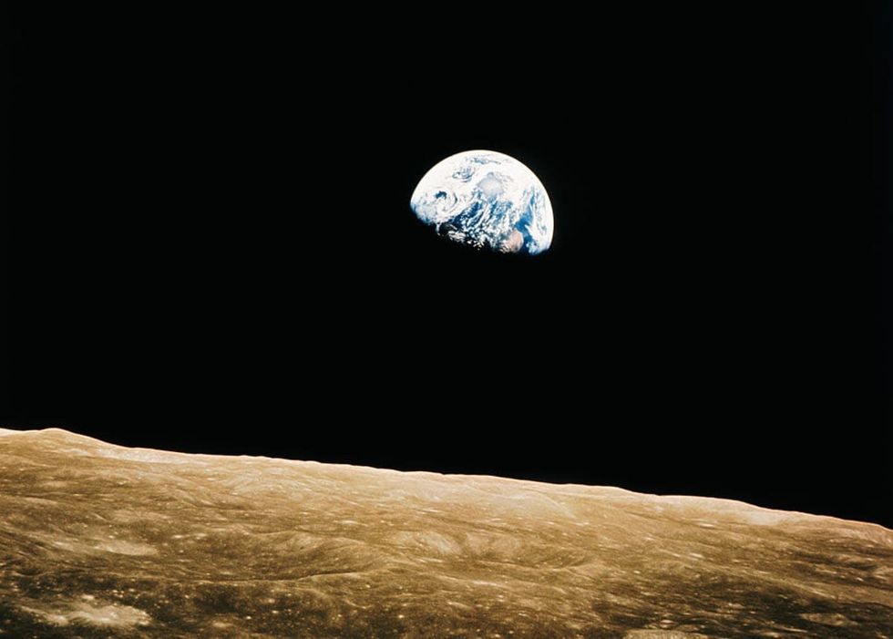 Image Source: Image Source: This view of the rising Earth greeted the Apollo 8 astronauts as they came from behind the moon after the lunar orbit insertion burn. Earth is about five degrees above the horizon in this photograph.