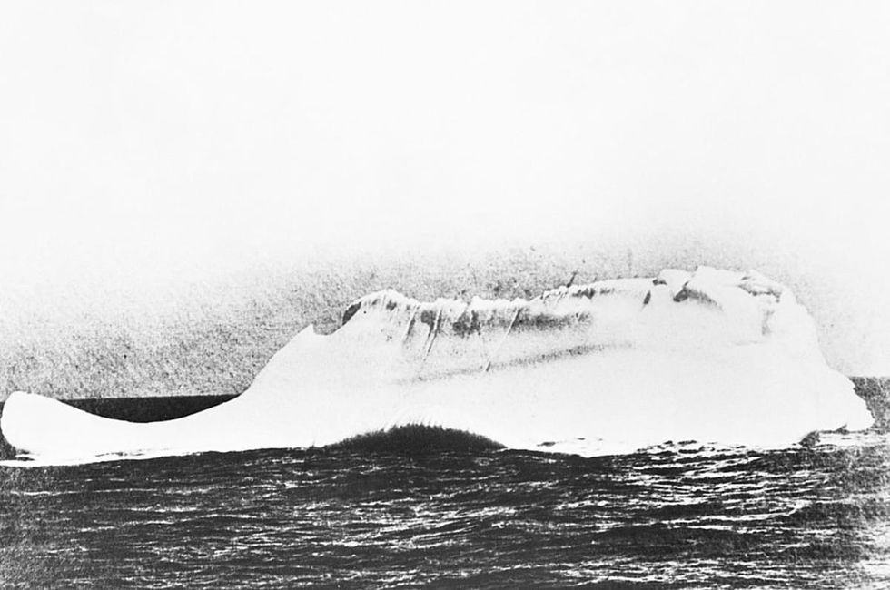 Image source: It is the actual iceberg which caused the British luxury liner Titanic to sink. The 46,000-ton vessel was still going at a speed of 25 mph when she hit the iceberg. Two hours and forty minutes later the magnificent ship was under, with the loss of 1,517 lives.