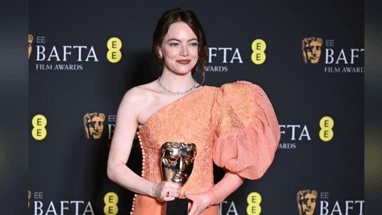Emma Stone honors her mother in emotional speech after winning a BAFTA Award