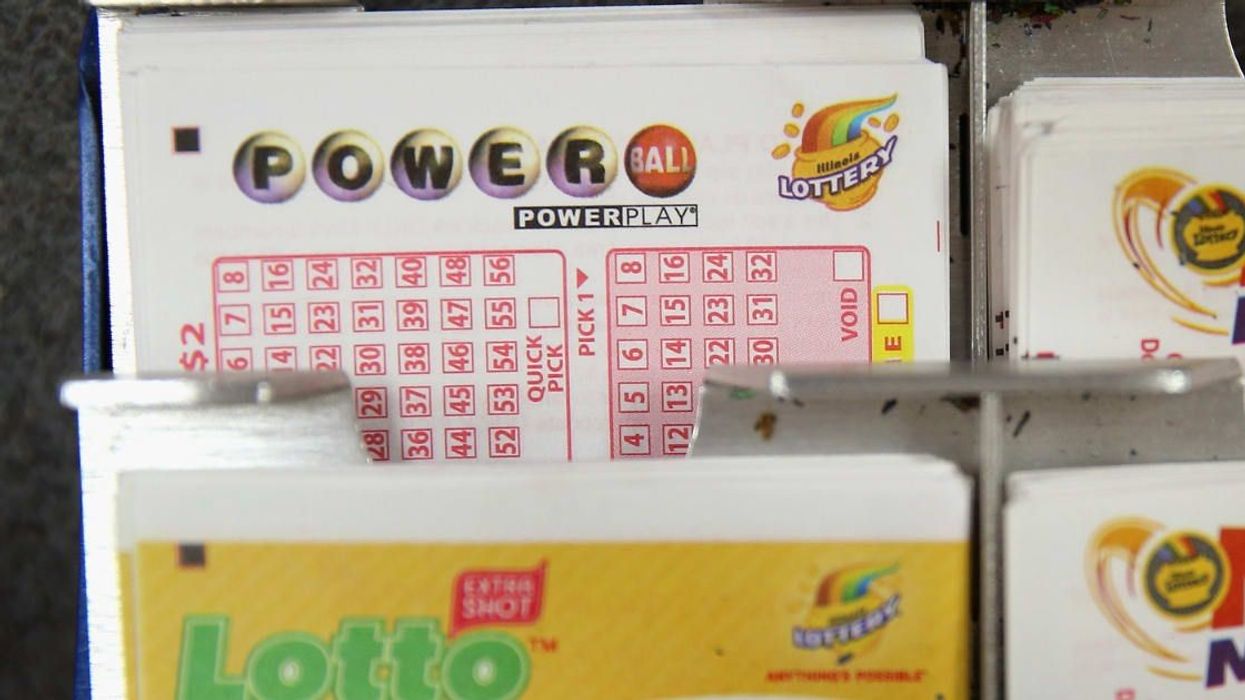 Woman accidentally buys Powerball ticket and wins $1 million in return: 'Best mistake of my life'