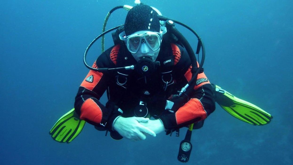 The strange reason swimmers constantly get lost when they dive into the mysterious 'Blue Hole'