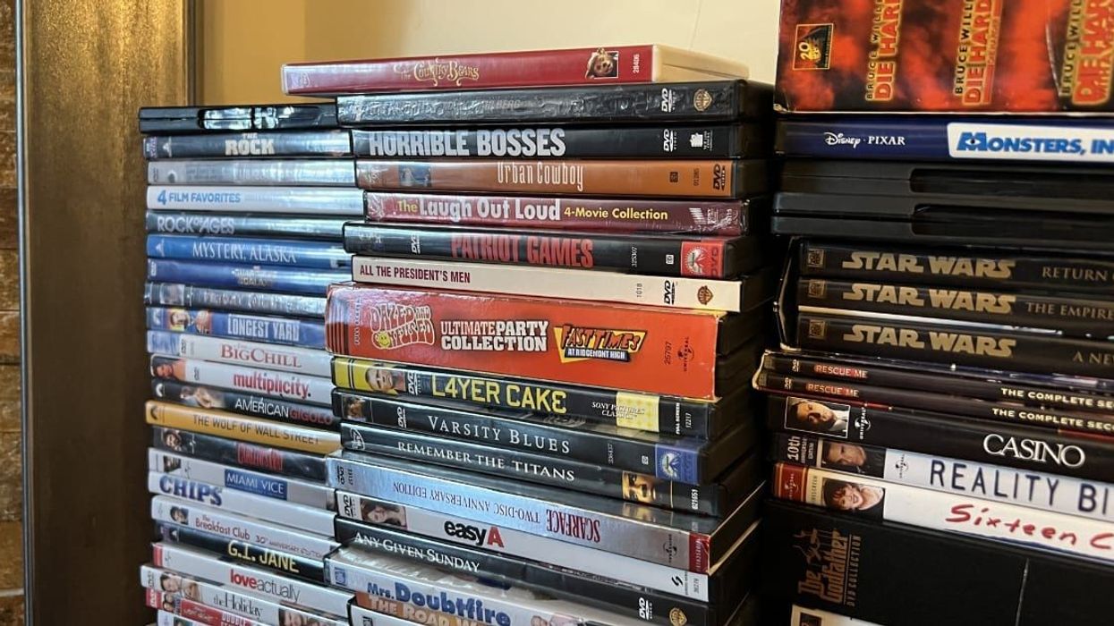 Here's how DVDs were a total game-changer in the home entertainment industry