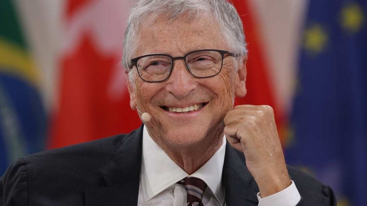 The one question Bill Gates would ask a time traveler about the future