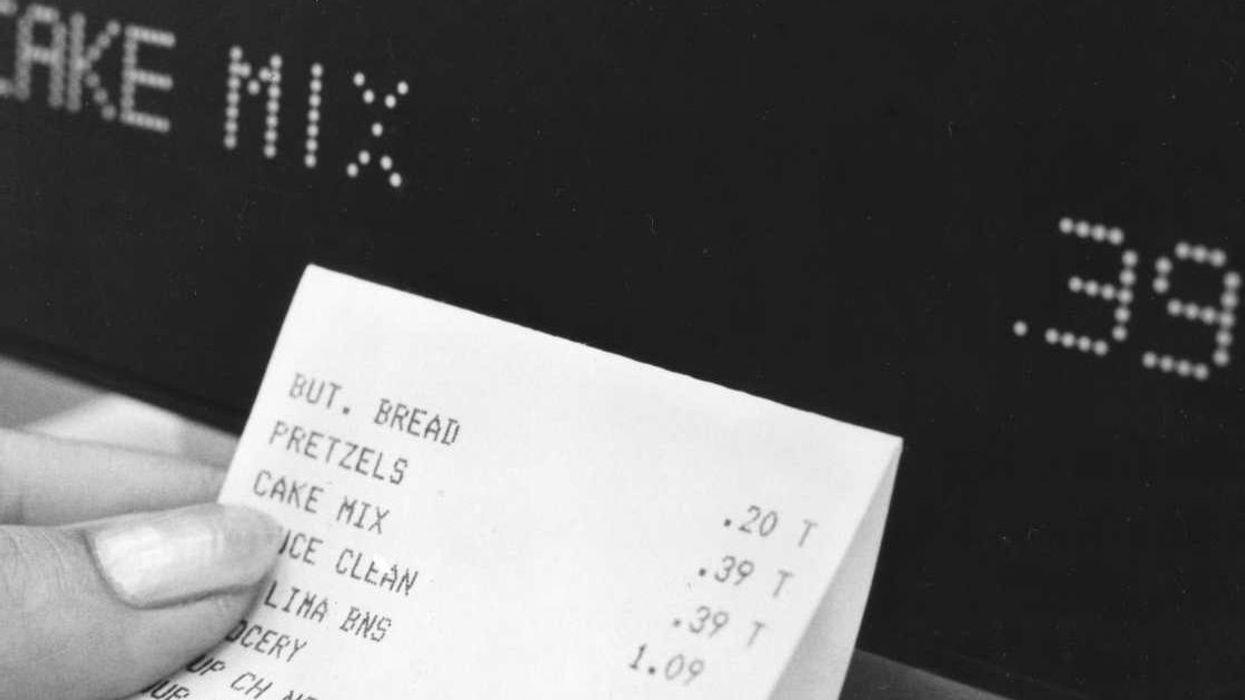 Grocery bill from 2000 is hitting people with pure nostalgia
