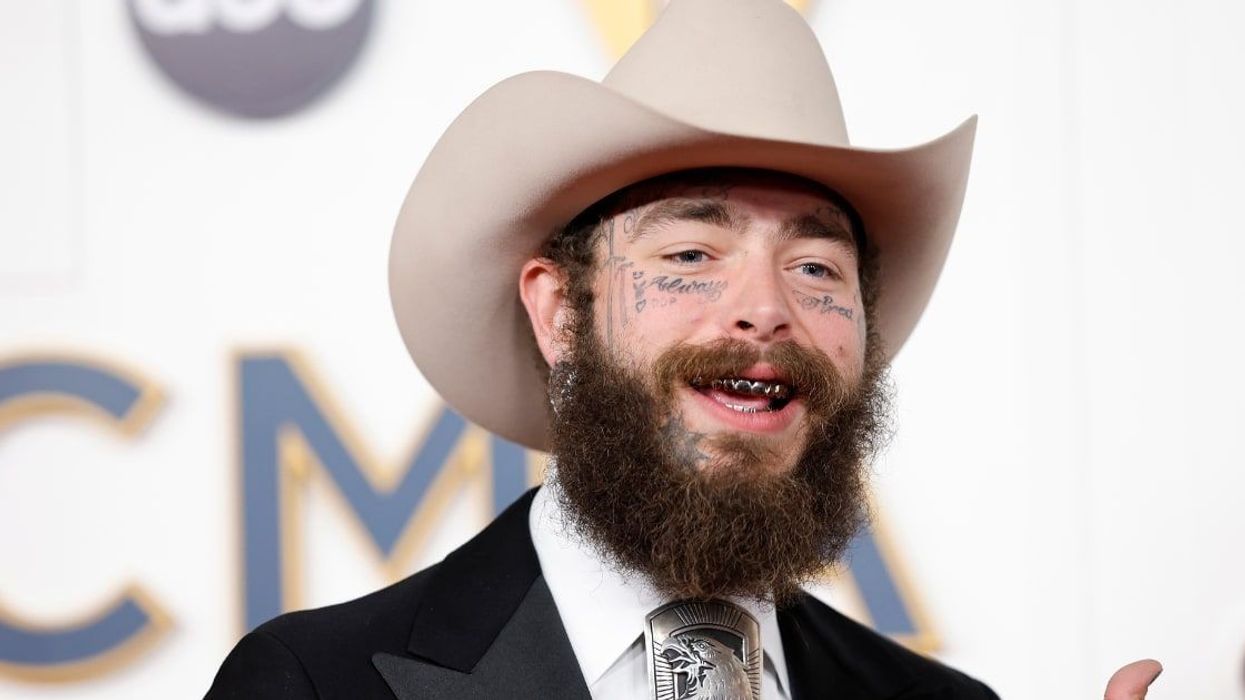Waitress speechless after Post Malone leaves her the 'biggest tip of her life'