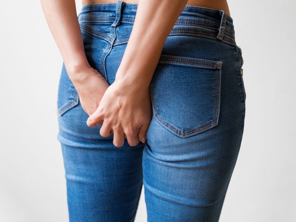 infections, feces, urinary tract infection, women, moisture build up, yeast infections, teenagers