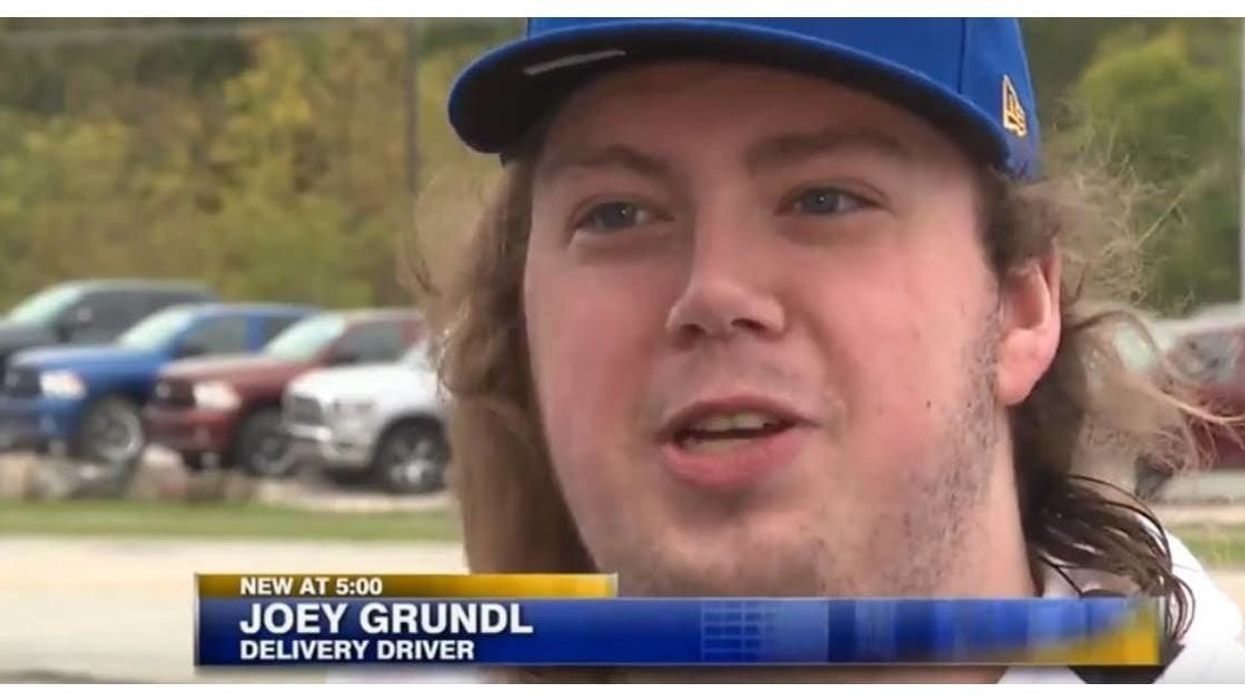 Domino's pizza guy saves woman's life then meets Taylor Swift