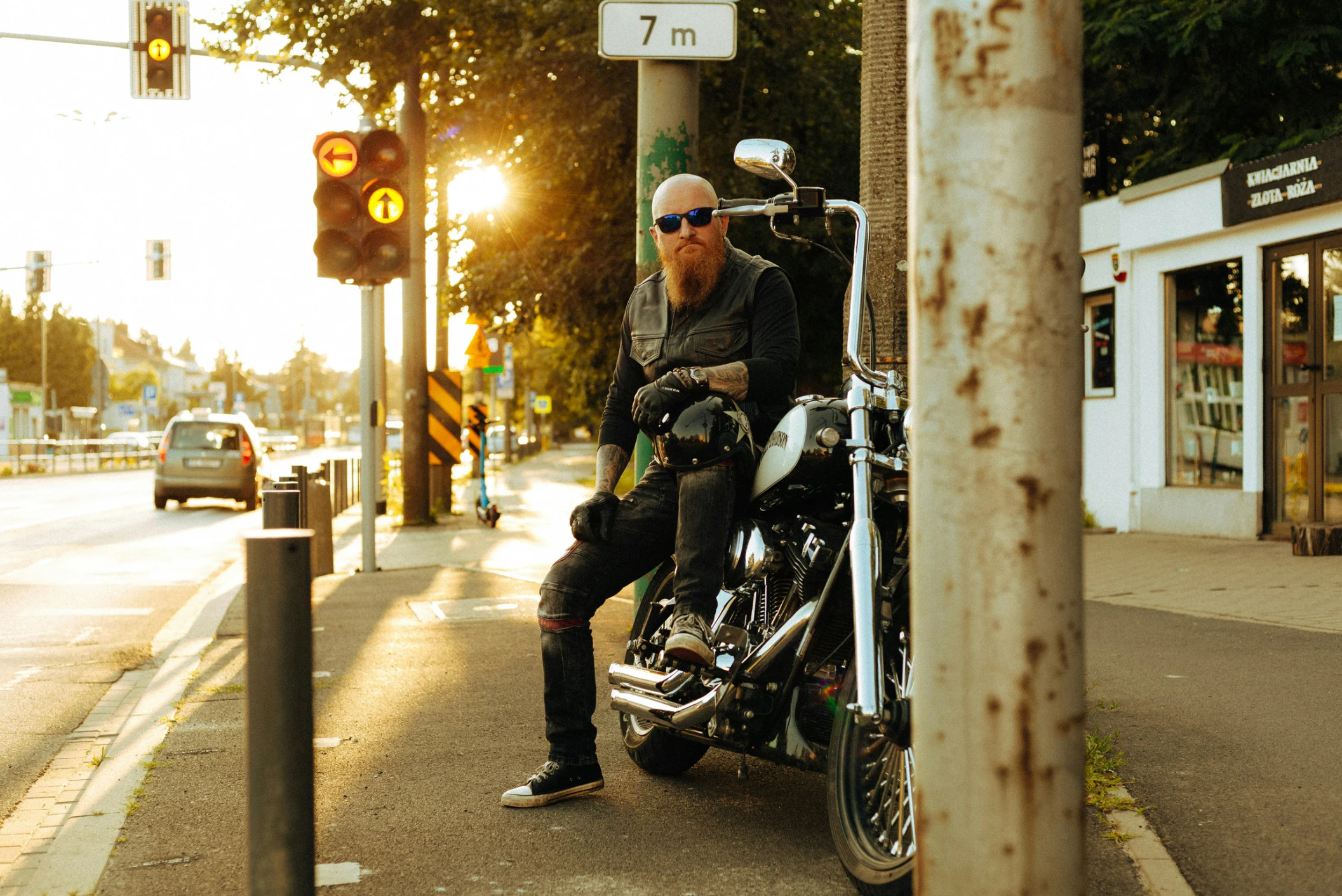 kindness, empathy, viral story, good news, inspiration, bikers, stereotypes, parenting, don't judge a book by its cover, compassion