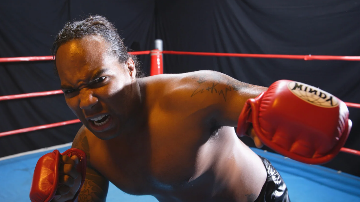 left handedness, advantages of left handed, right versus left, sports, thinking