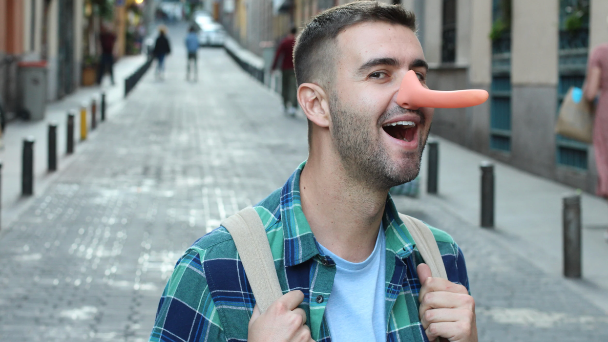 lie detection, cognitive load, multitasking, psychology, University of Portsmouth, Aldert Vrij, secondary task, deception, behavioral science, polygraph