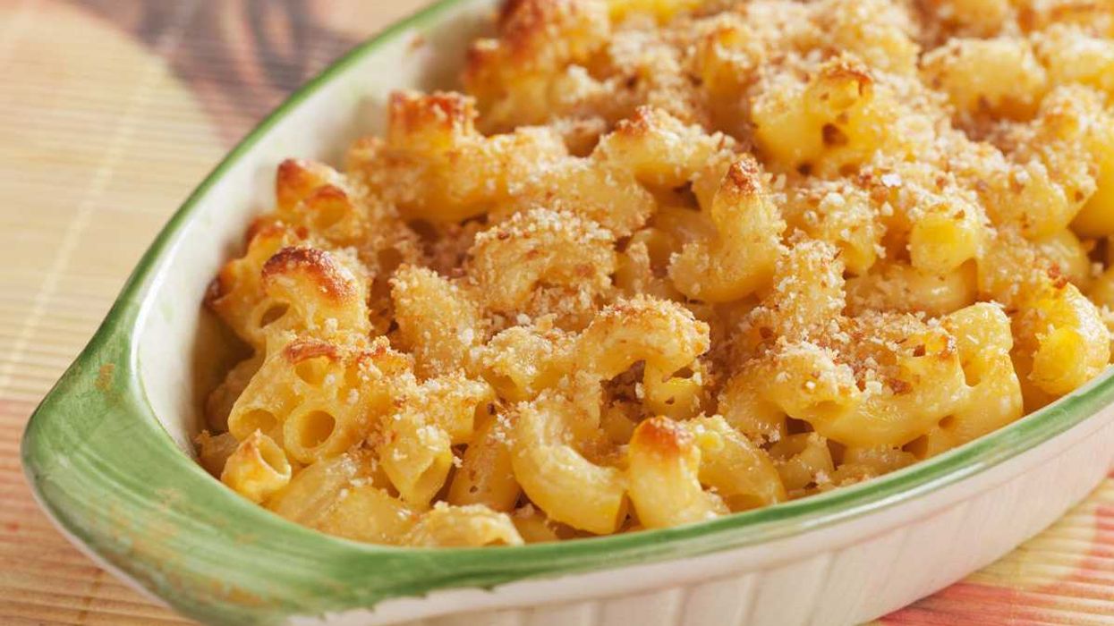 mac and cheese, maccaroni and cheese, powder cheese, box stuff, creamy, zesty, crunchy top