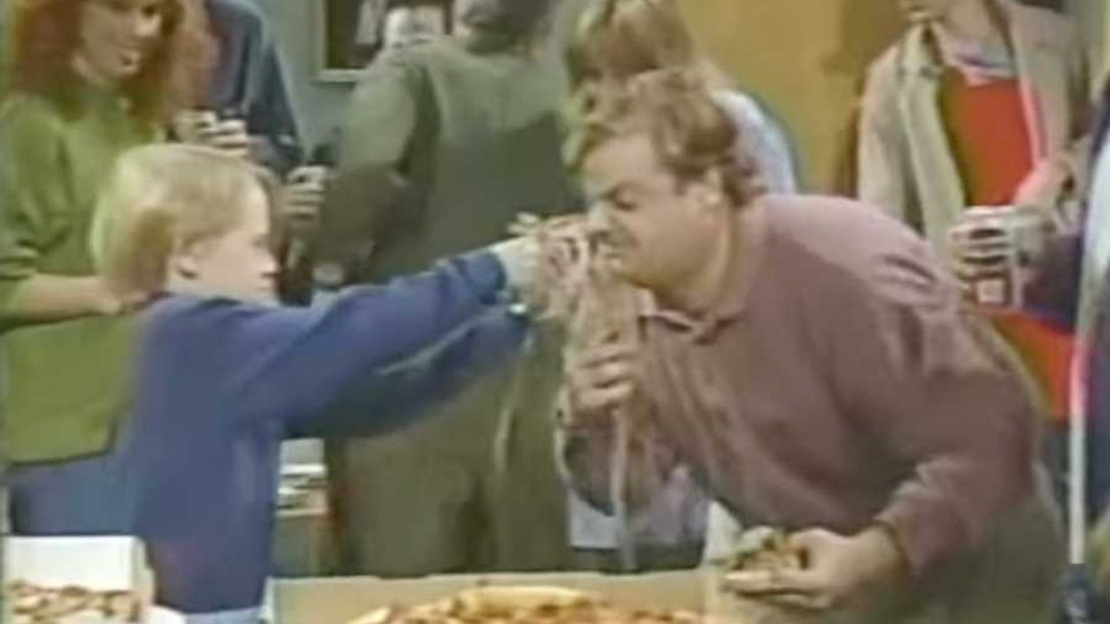 Macaulay Culkin, chris farley, saturday night live, home alone, home alone snl sketch, Macaulay Culkin snl