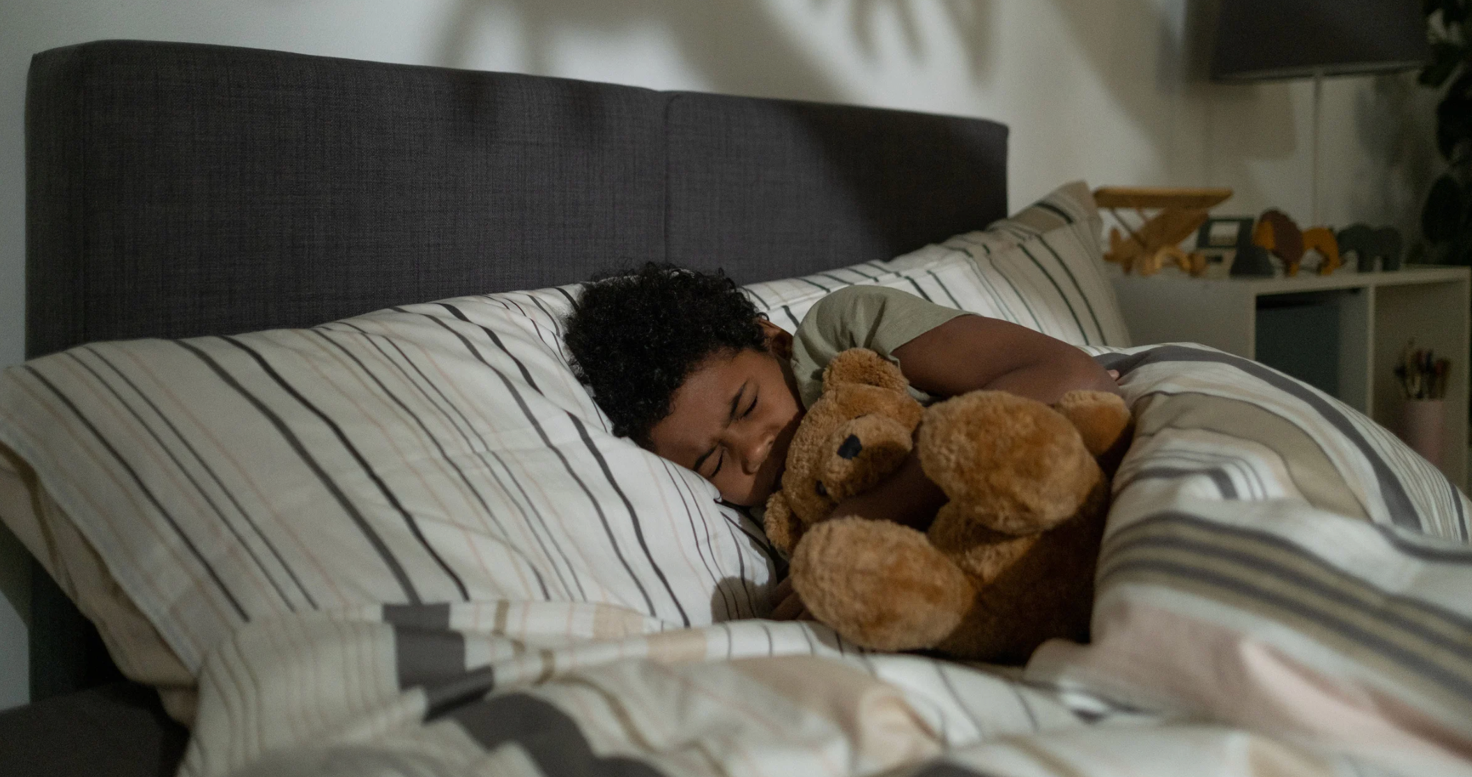 monster under the bed, babysitter story, home intruder arrested, child safety, Barton County Sheriff, protection-from-abuse order, child endangerment, domestic violence awareness, real-life horror stories, family safety