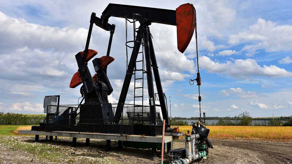 oil, environment, solar, wind, energy costs, carbon footprint, renewable energy