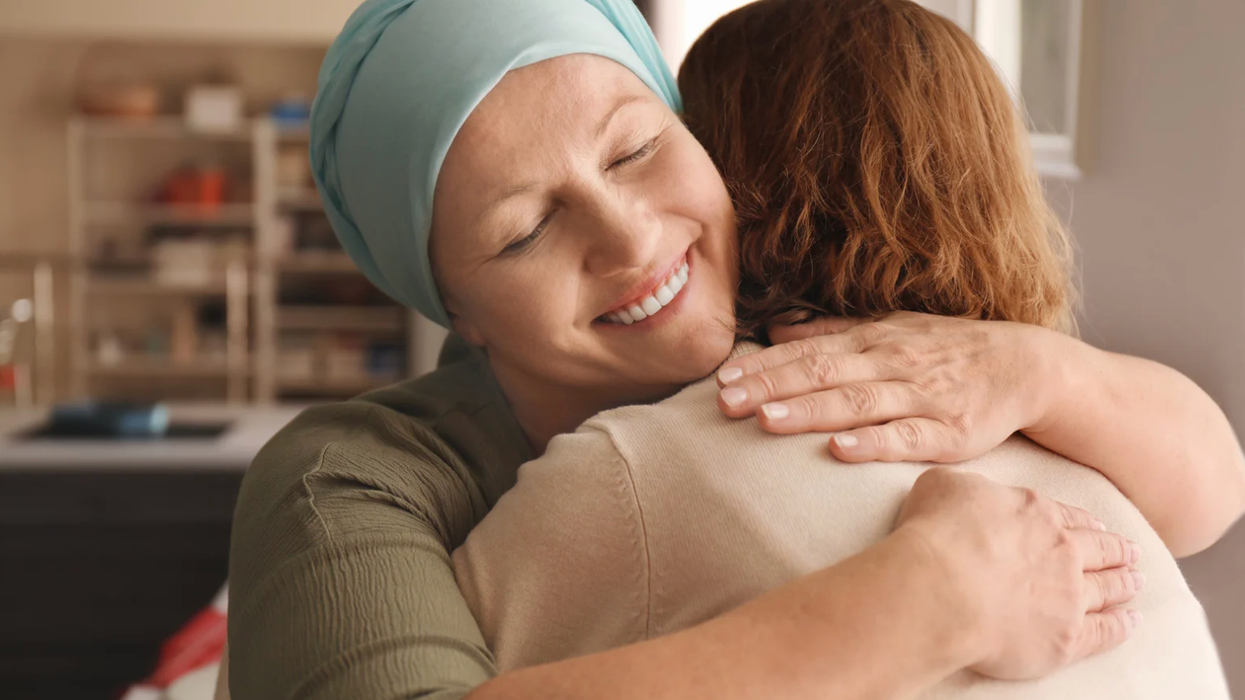 oncology nurse, chemotherapy, patient care, innovation, acts of kindness, Whitney Carpenter, Levine Cancer Institute, CBS News, healthcare heroes, patient dignity
