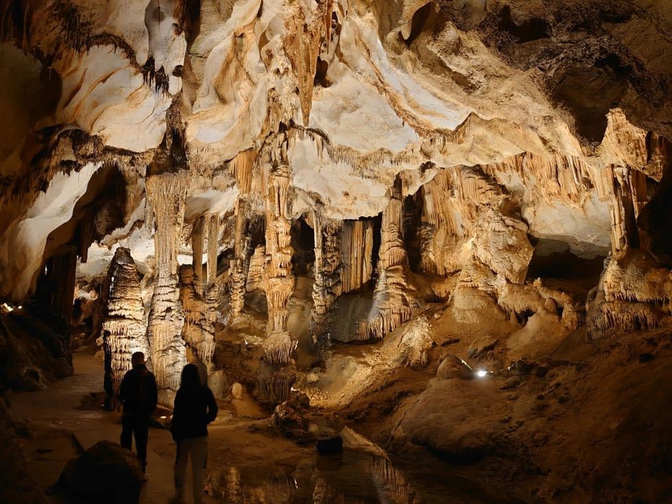 Pigeon Mountain, Georgia cave, deep descent, mysterious cave, viral video, underground footage