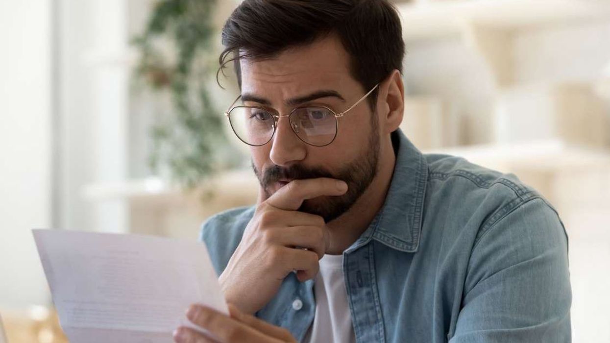 Man heartbroken after wallet with late dad's message stolen, receives an unmarked envelope