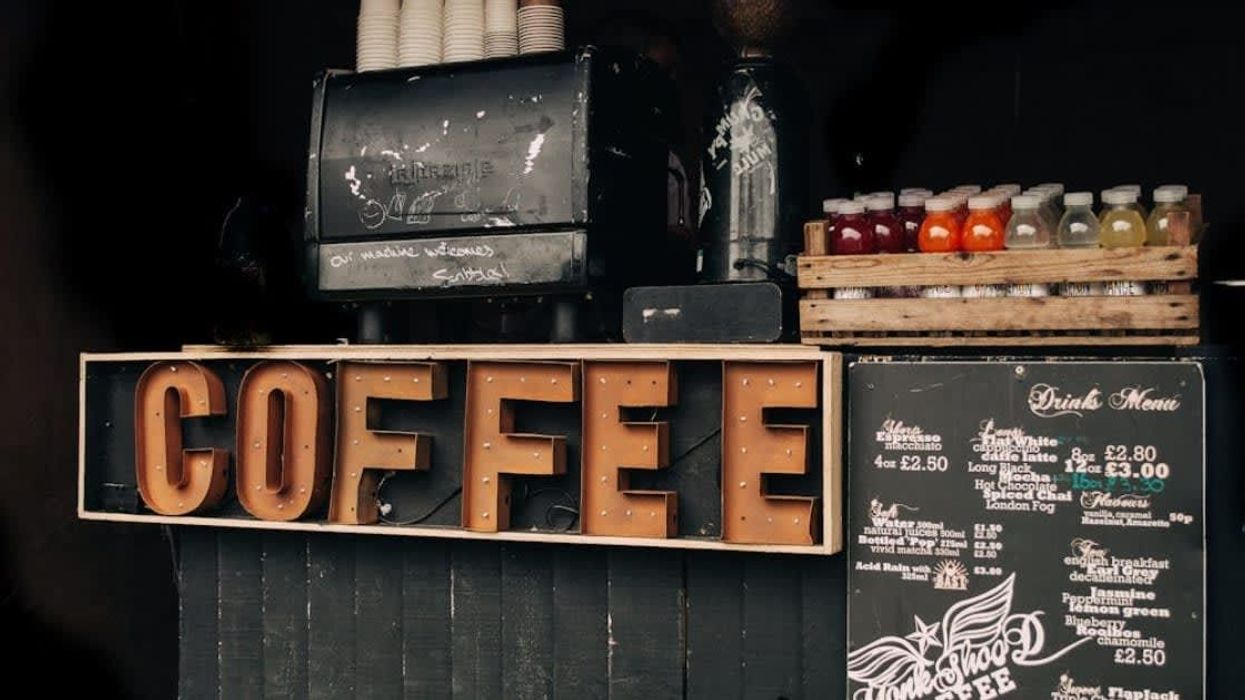 Coffee shop finds ingenious way to teach customers politeness and it's much needed