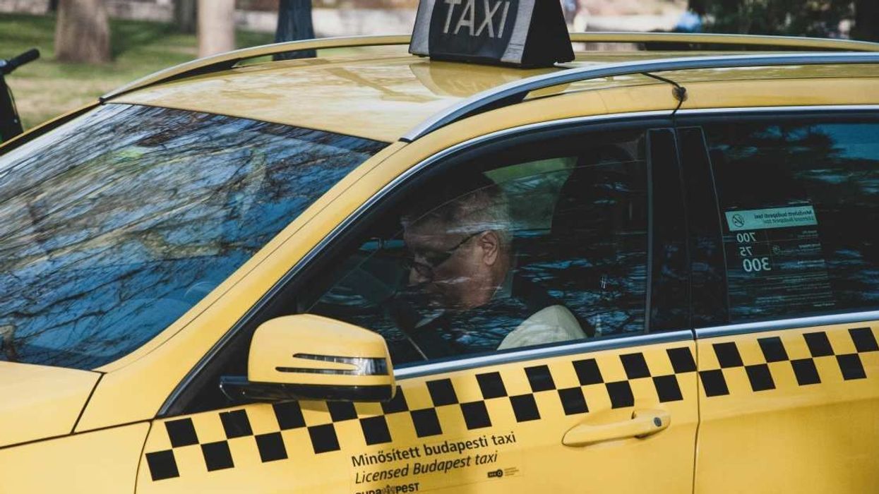 Video shows Uber driver's surprising reaction to picking up friend from 20 years ago as a passenger