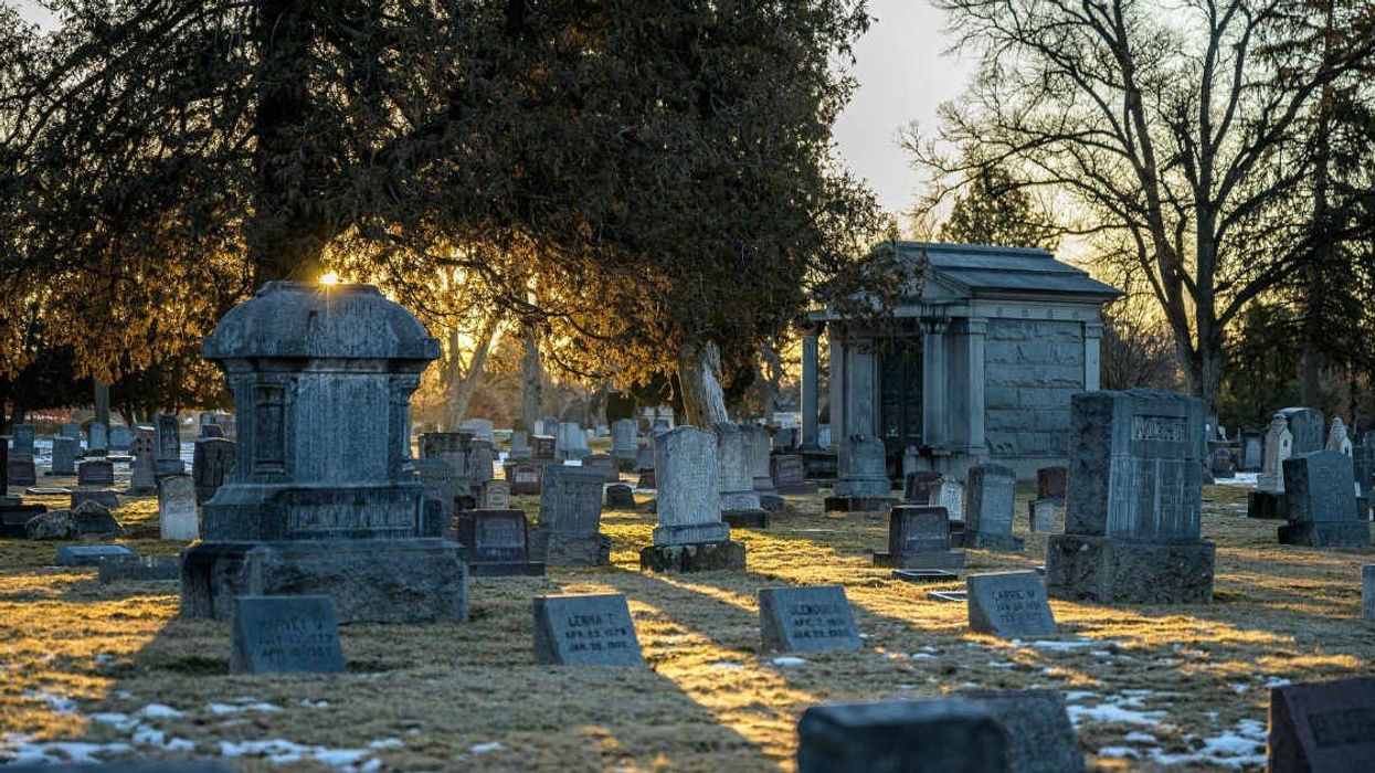 Eerie video shows Tesla detecting people in an empty cemetery