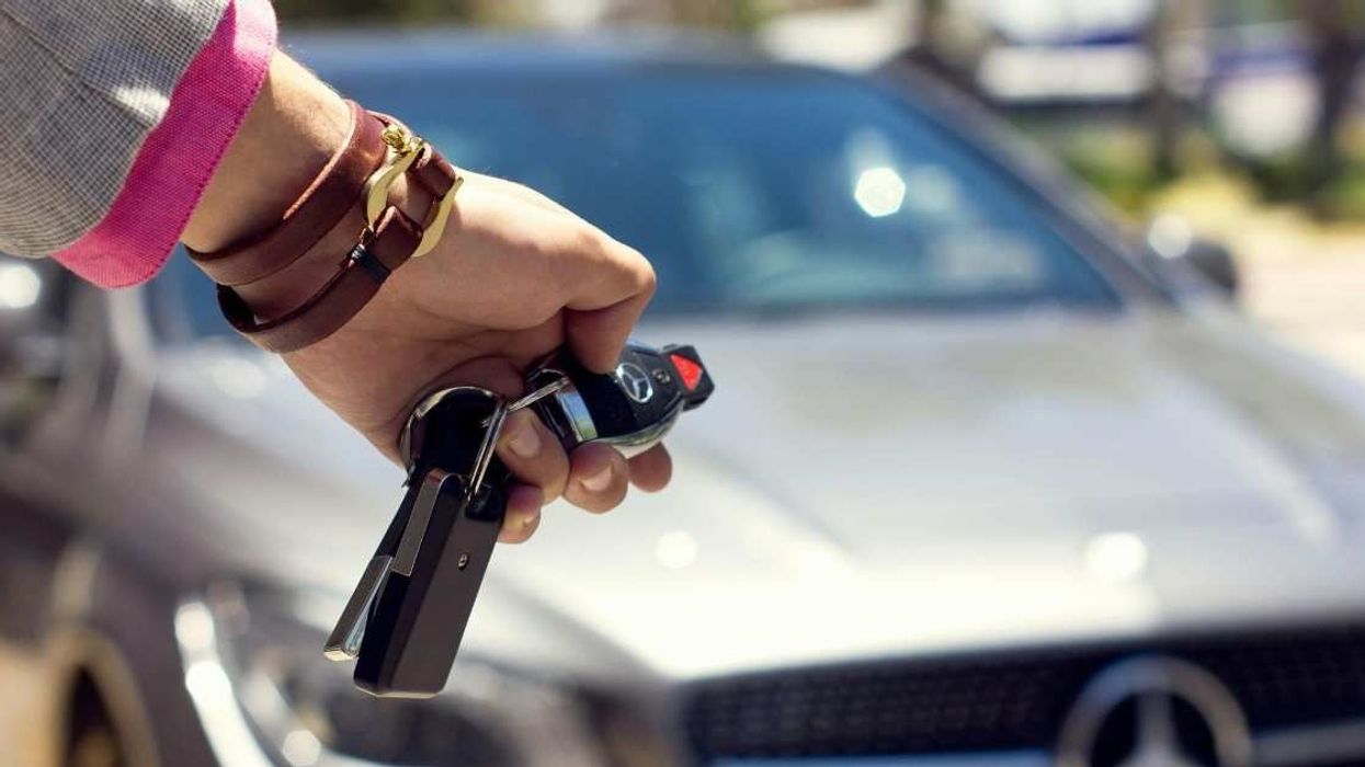 Woman blown away by simple car key hack that rolls down the windows