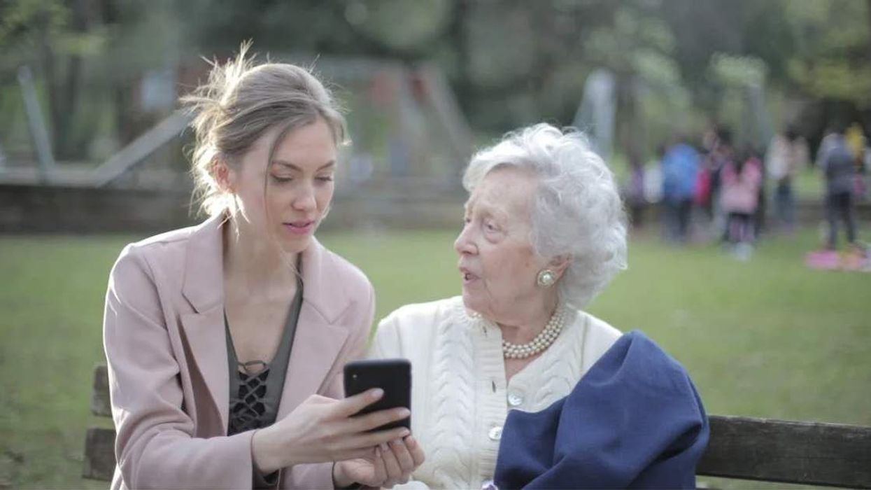 Millennial shares the 10 lies that almost every '90s kid heard from their parents while growing up