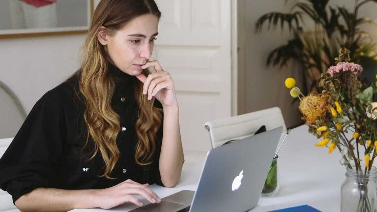 Woman has iconic response after recruiters accidentally reveal their plan to lowball her