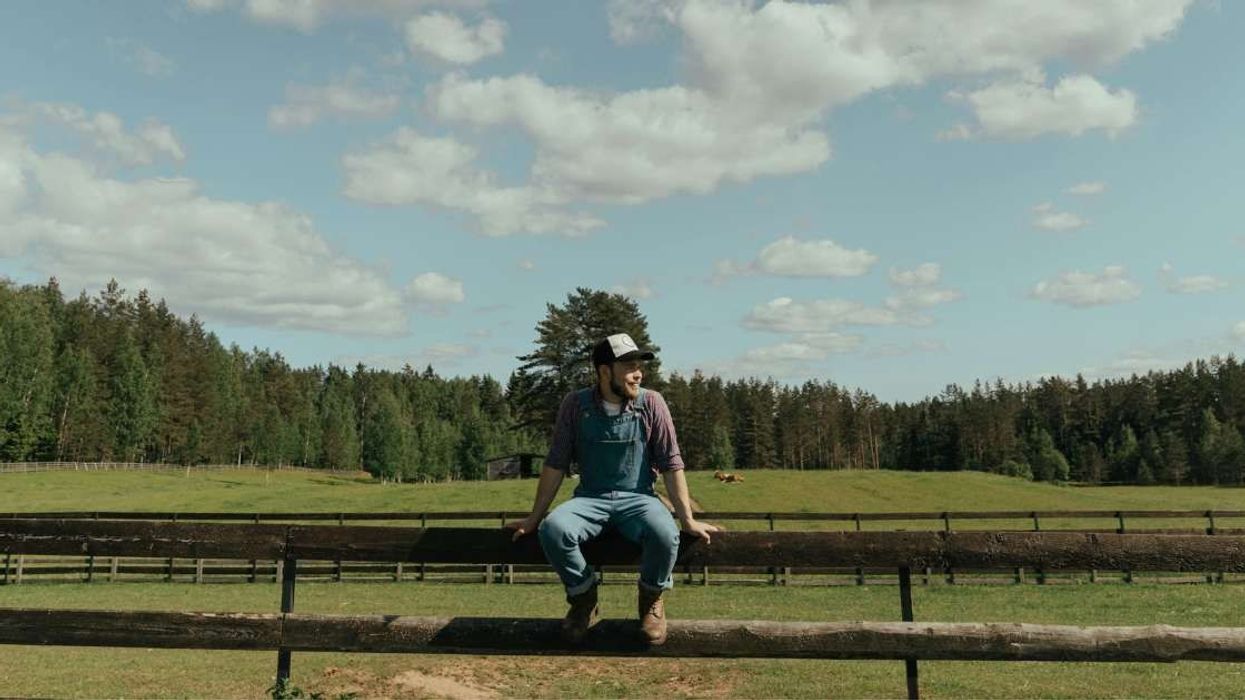 Multimillionaire living secretly in a small town surprised them all after his death