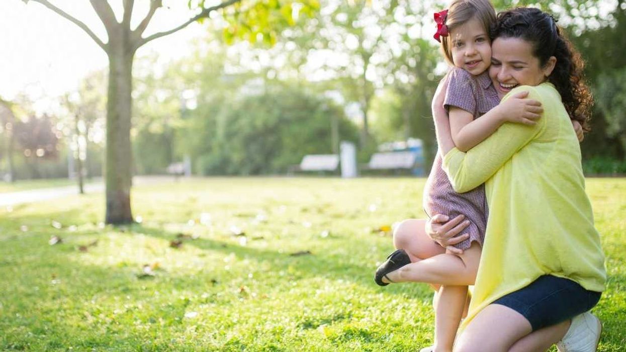 Mom's ingenious 'looking loudly' method to find lost kid is already a hit among parents