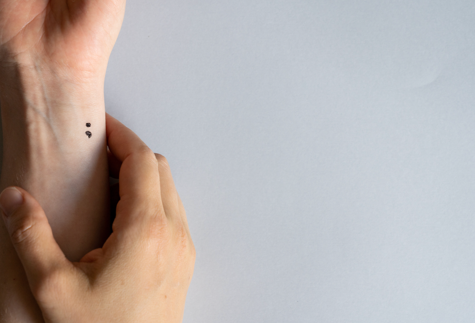 semicolon tattoo meaning, mental health awareness, Project Semicolon, kindness story, viral kindness, mental health support, server story, inspirational note, suicide prevention, uplifting stories