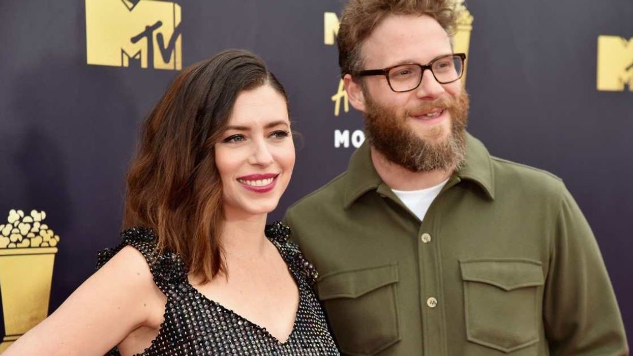Seth Rogen, Lauren Miller, child-free, no kids, Hollywood couple, celebrity marriage, Diary of a CEO, Steven Bartlett, podcast interview, life choices, relationship goals, family planning, child-free lifestyle, marriage advice, celebrity news, personal freedom, Hollywood success, couple goals, public reaction, marriage without kids