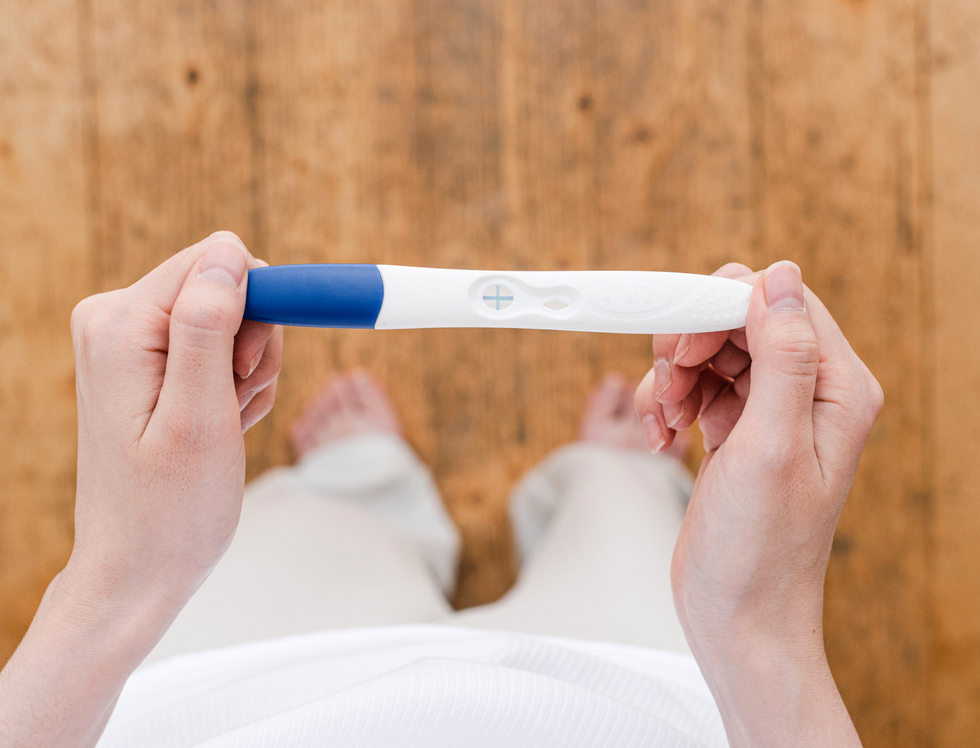 testicular cancer, cancer awareness, men's health, medical diagnosis, pregnancy test, viral stories, health hacks, cancer survivor