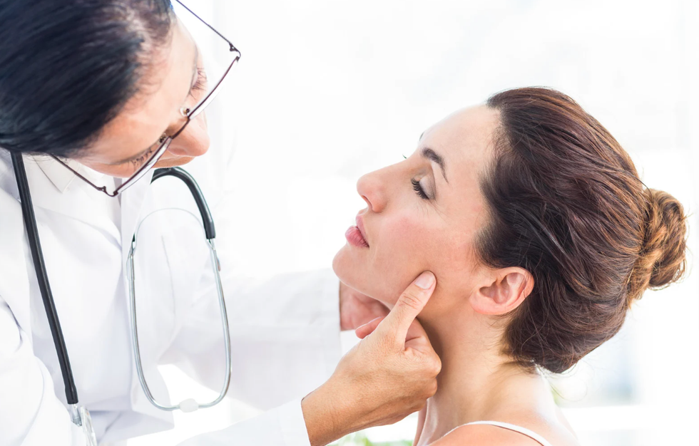 tmj disorder, jaw click fix, chatgpt health advice, ai success story, jaw pain, tmj treatment, viral reddit post, ai and healthcare, physical therapy, jaw popping