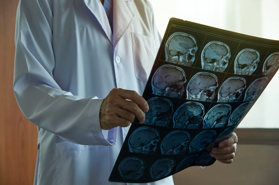 Weightless Marconi Union, most relaxing song, music therapy, stress relief, Mindlab International, sound therapy, anxiety reduction, ambient music, neuroscience of music