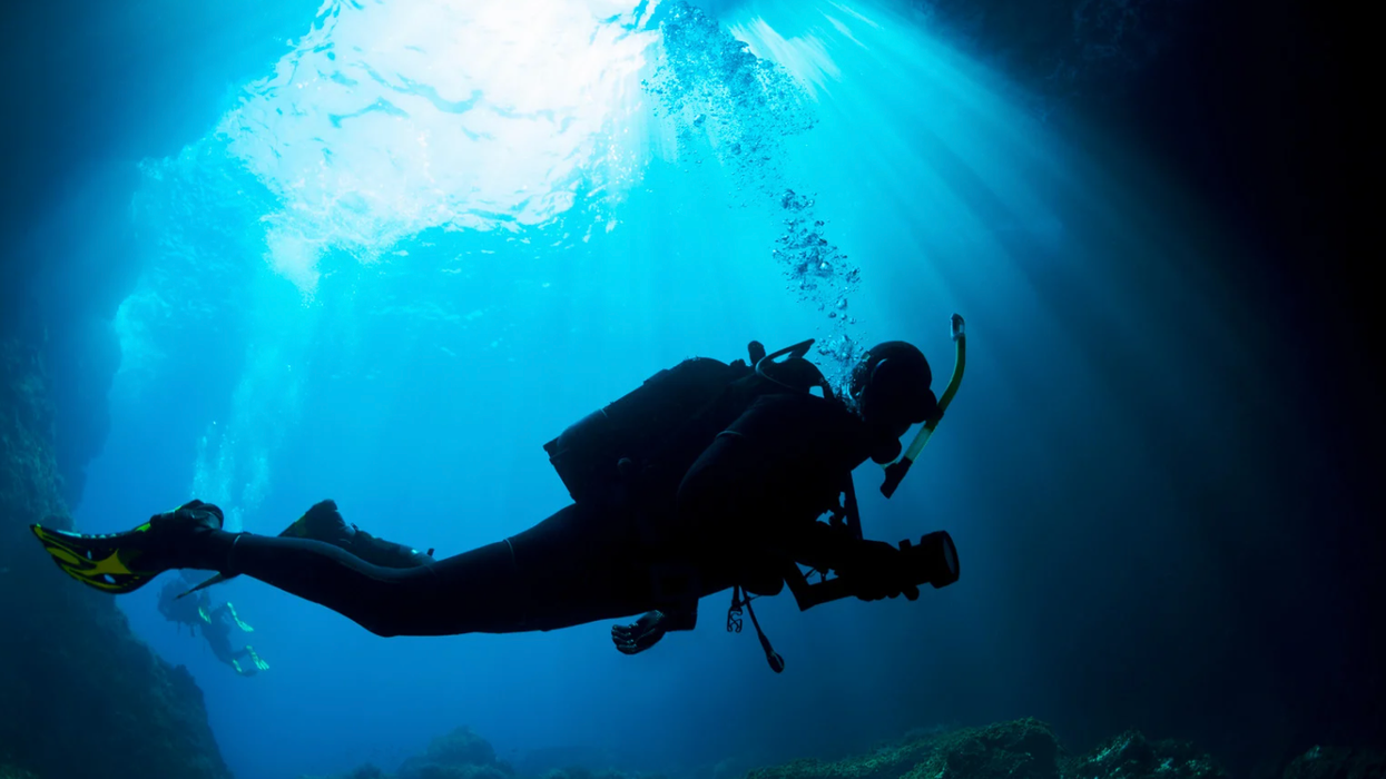Yonaguni Monument, underwater pyramid, Japan, lost city, Atlantis, Masaaki Kimura, Robert Schoch, archaeology, marine geology, ancient civilization