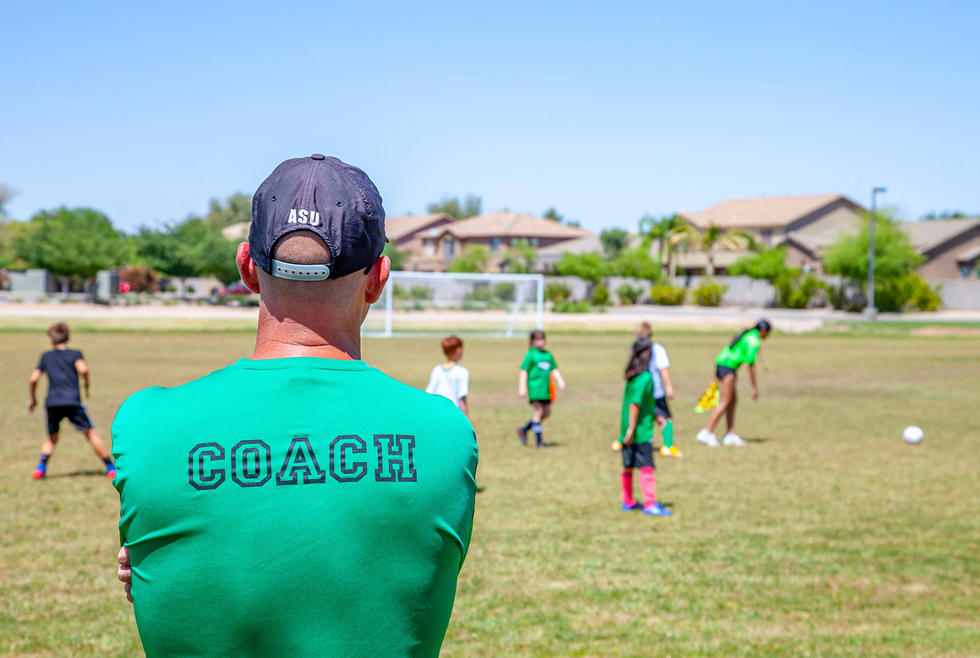 youth sports, parenting, good sportsmanship, bullying, softball, viral stories, mom hero, inspirational stories